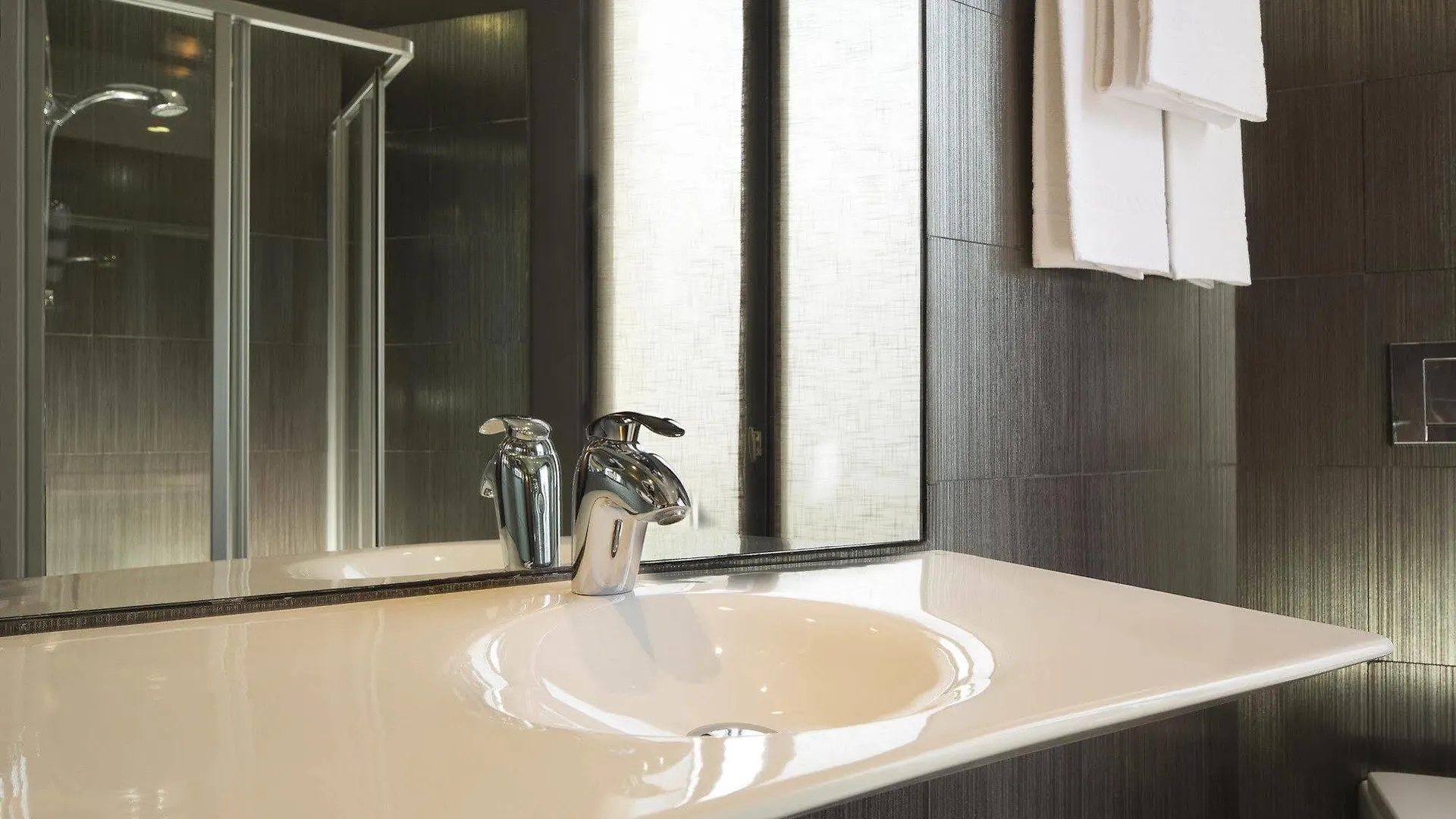 Hotel Le Fabe Paris